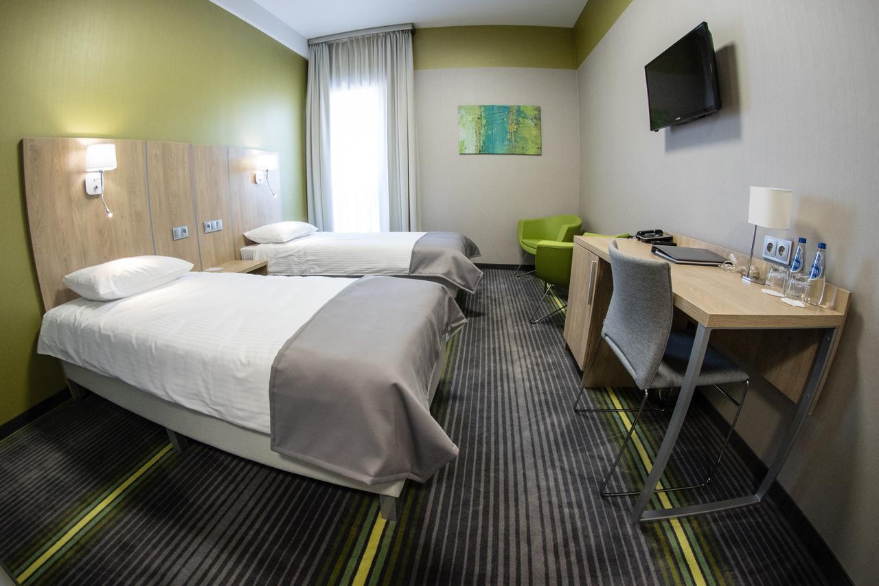 Hotel Radocza Park Business Buitenkant foto
