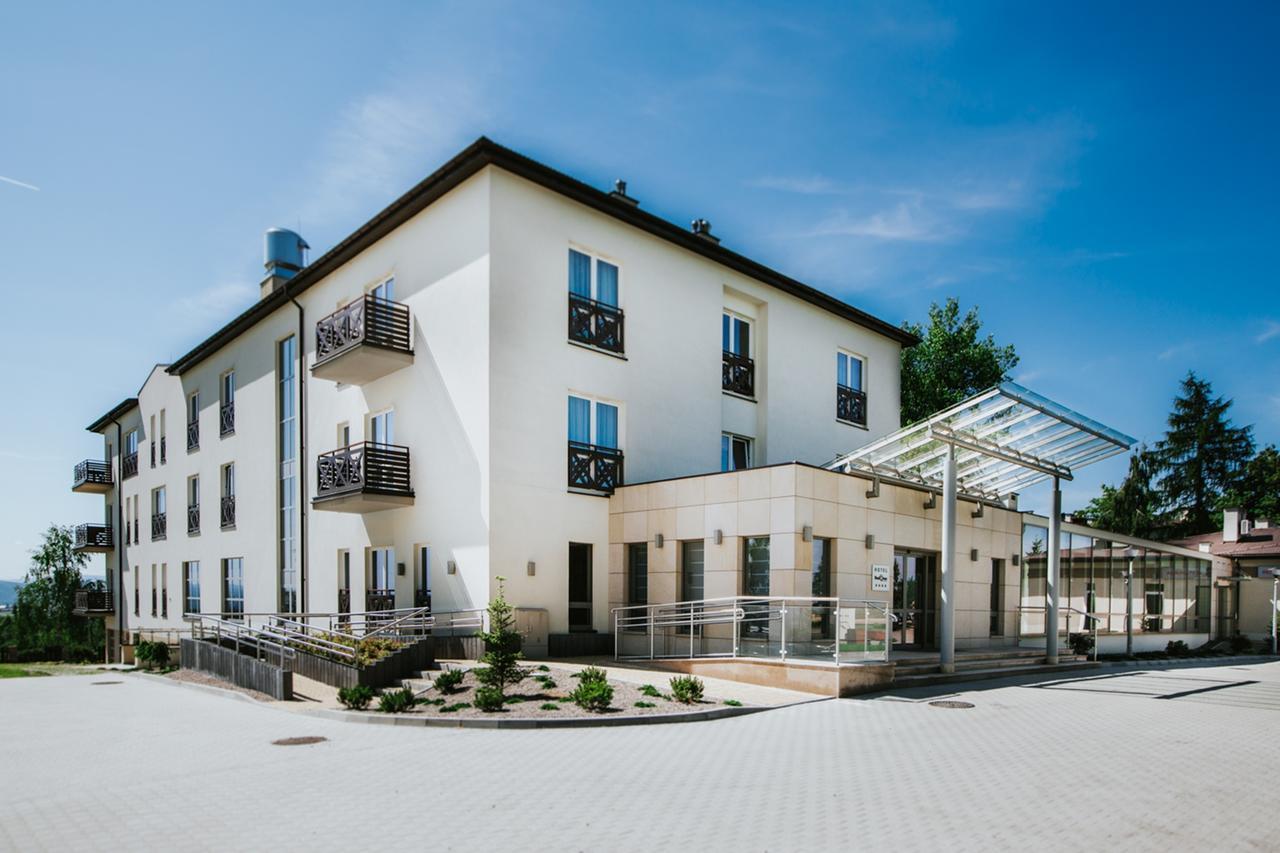 Hotel Radocza Park Business Buitenkant foto